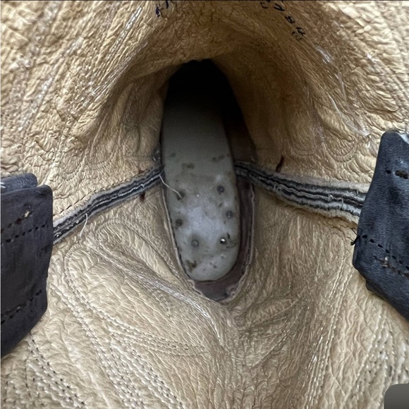 SOLD Vintage Frye Western green leather heeled coastal cowgirl boots - Picture 10 of 12